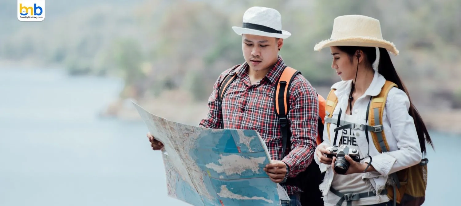 Indian Tourist Guides- IIM's To Upskill Guides At 20 Iconic Sites 