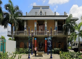 BLUE PENNY MUSEUM