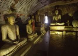 DAMBULLA ROYAL CAVE TEMPLE AND GOLDEN TEMPLE