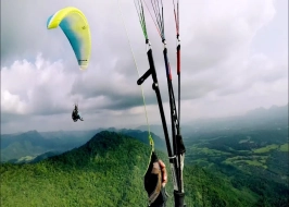 PARAGLIDING IN KANDY