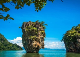 JAMES BOND ISLAND TOUR
