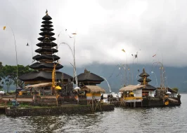 ULUN DANU BERATAN TEMPLE