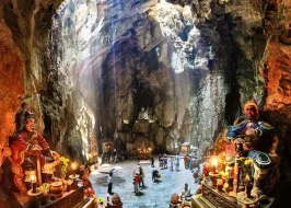 THE MARBLE MOUNTAINS